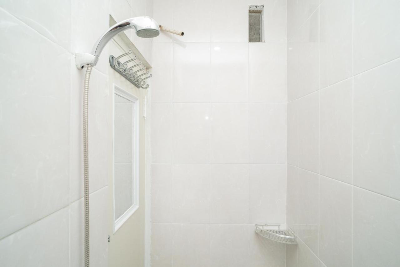 Reddoorz Near Sarinah ג'קרטה מראה חיצוני תמונה